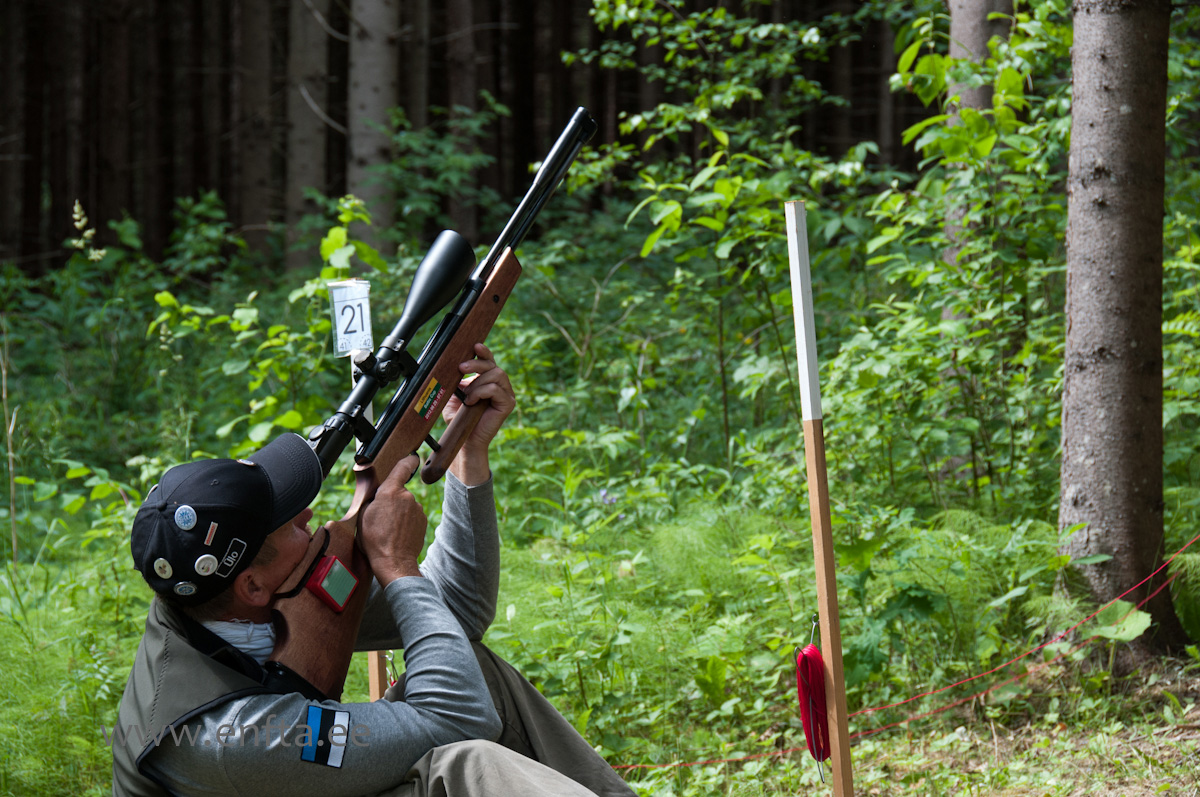 Ülo Lesta, Weihrauch HW 97 K, Nikko Stirling Nighteater 8-32x60